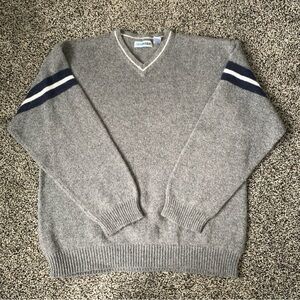 Men’s Gray 70% Acrylic and 30% Wool CanyonRiverBlues V Neck Sweater Size XL